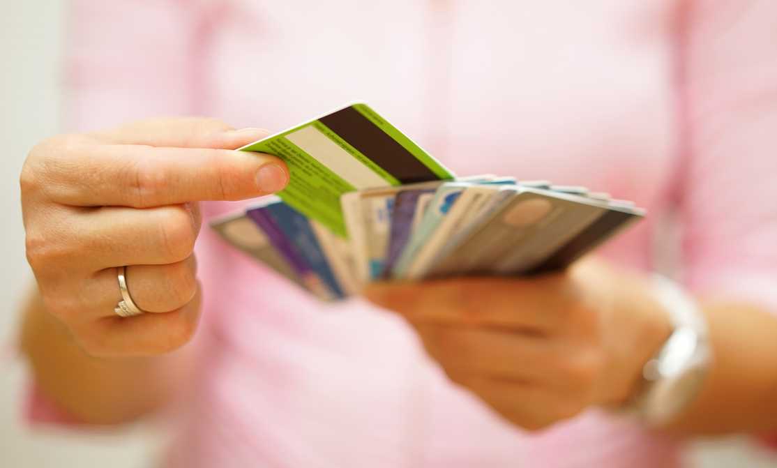 how may credit cards should you have