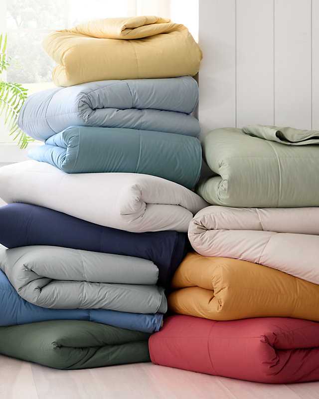 Garnet Hill Essential Comforter