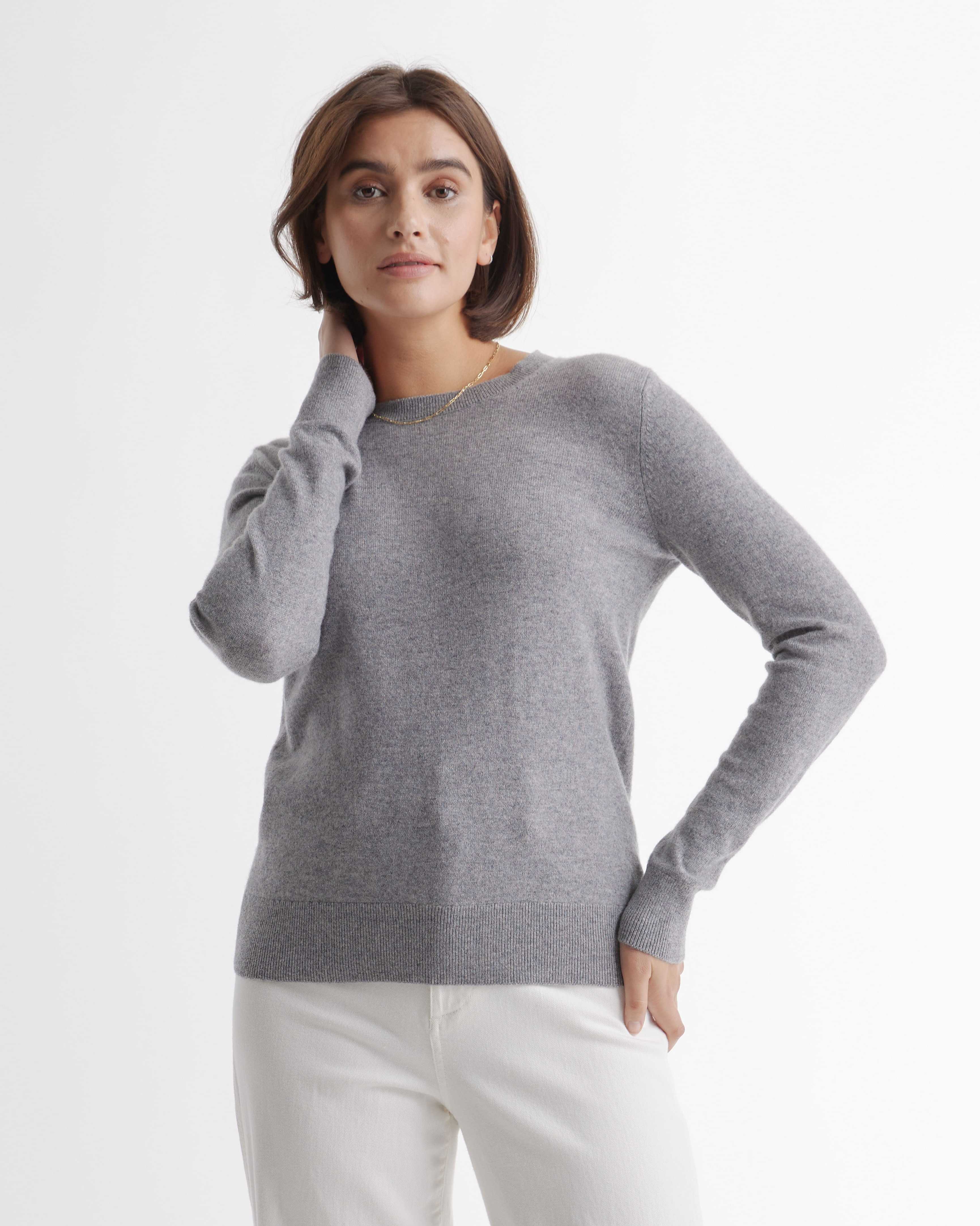 Women's Quince | The Classic Cashmere Crew in Heather Grey | 100% Grade A Mongolian Cashmere - Size Medium