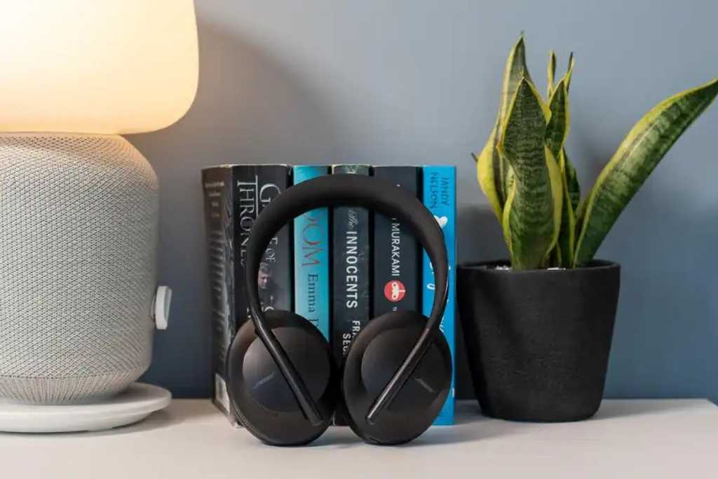 Bose 700 Headphones Wireless Review 2024 | TIME Stamped