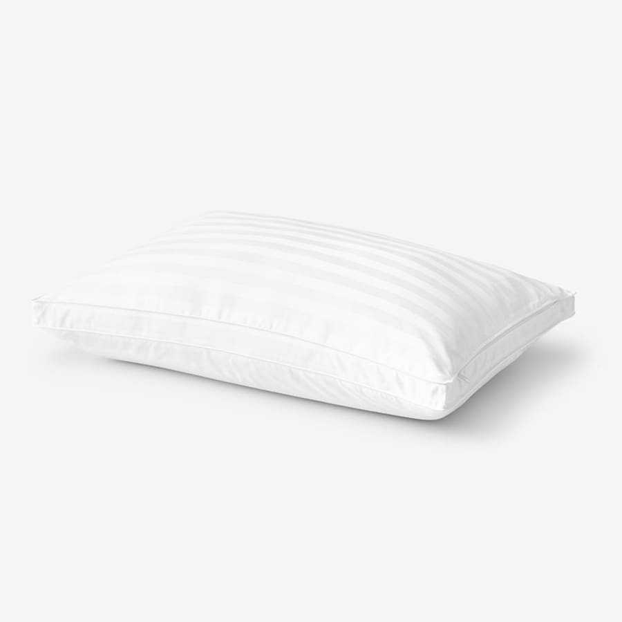 Best Memory Foam Pillows, According to Sleep Experts
