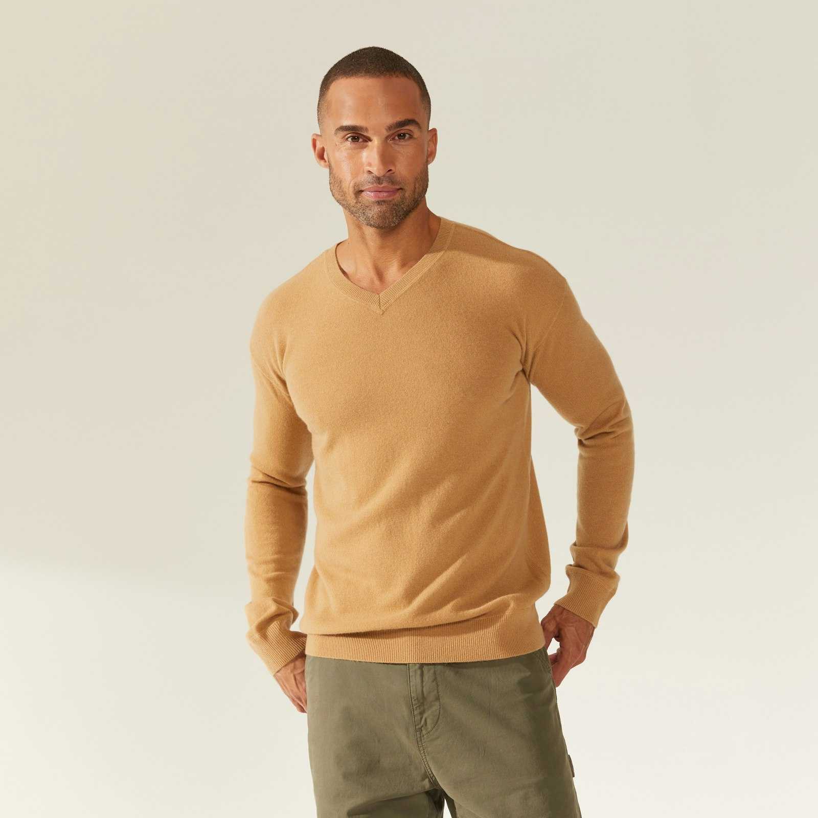 Italic Liam Cashmere V-Neck Sweater