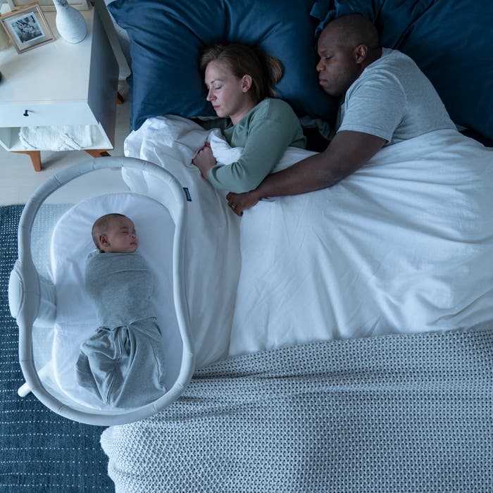 After extensive testing of 10 of the most popular bassinets,  @frostfreelance selected our SNOO Smart Sleeper as the best bassinet  overall