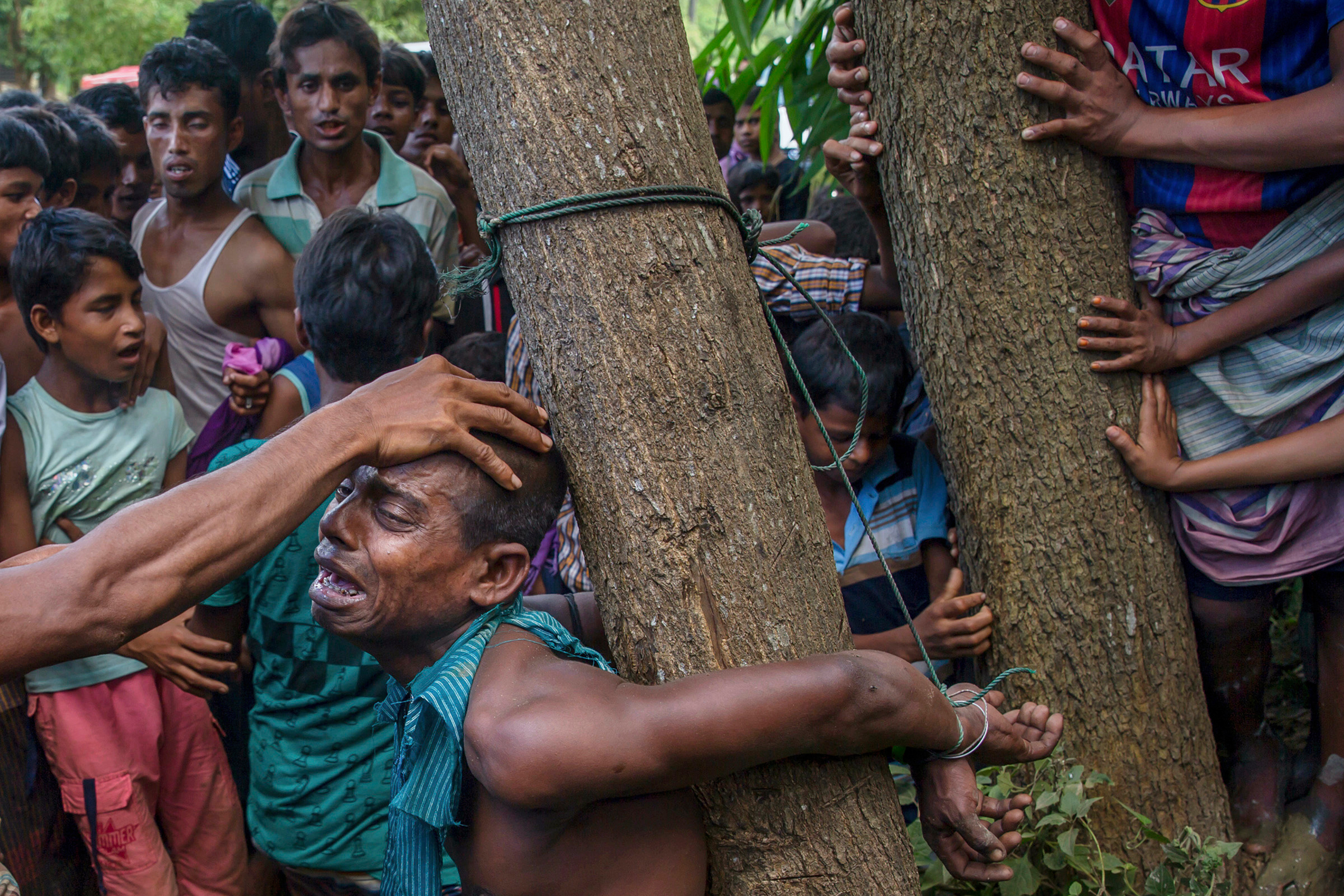 See Tragic Photos Of Rohingya Refugees In Bangladesh