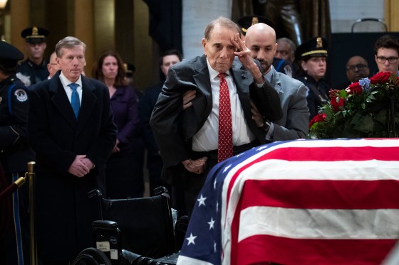Washington DC en deuil du défunt président George HW Bush